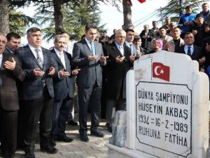 Efsanevi Güreşçi Ölümünün 27. Yıl Dönümünde Anıldı