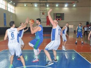 Nilüfer Belediyespor Basketbolda İddiasını Sürdürüyor