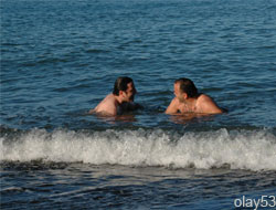 Denize girmek orucu bozar mı?