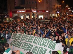 Bursaspor Taraftarından Tff’ye Protesto