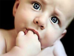 ‘Parmak emme’ dört yaşa kadar olağan karşılanmalı