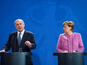 Merkel: “Ab-türkiye Anlaşması İçin Var Gücümle Mücadele Edeceğim”