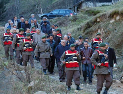 Rize'de 5 Kişiye 50 Koruma