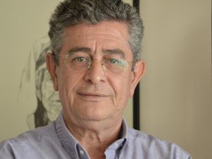 Kadınların 18 Yaşından Sonra Meme Muayenesi Yapması Gerekiyor