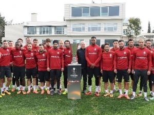 Galatasaray’da Hedef İtalya’ya Avantajlı Gitmek