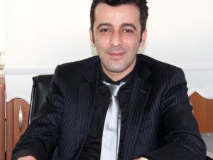 Babaya Vefa Ferrari İle Boru Taşıttı, Memlekete Vefa Ticarete Yönlendirdi