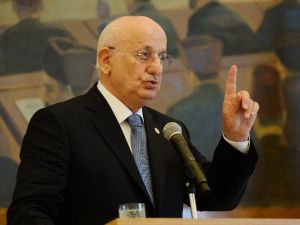 Chp’nin Tavrı Anayasa Mutabakat Komisyonu’nu Dağıttı