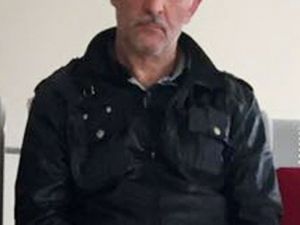 Kızgın Baba Kızıyla İlişkiye Giren Genci Bıçakladı