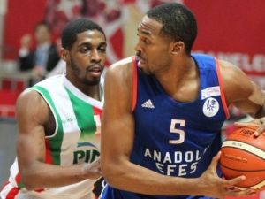 Anadolu Efes Fıat Türkiye Kupası’na Veda Etti
