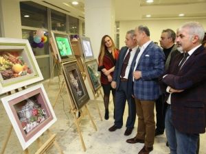 Resmin Üçüncü Boyutu Bu Sergide