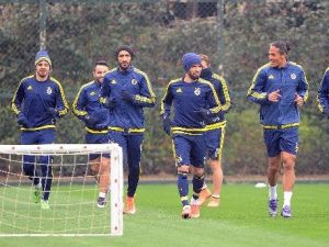Fenerbahçe, Bursaspor Maçı Hazırlıklarını Sürdürüyor