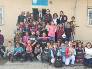 Düzce Üniversitesi Genç Müsiad Topluluğu Öğrencileri Sevindirdi