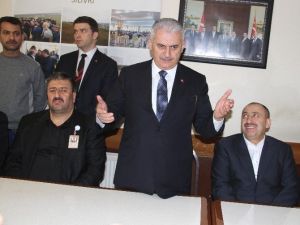 Ulaştırma ,Denizcilik Ve Haberleşme Bakanı Yıldırım Taksicileri Ziyaret Etti
