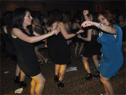 Rizeliler Yeni Yılı Dedeman'da Karşıladı