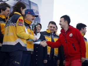 Ambualans Ve Umke Araçları Dağıtım Töreni