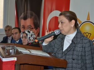 Ak Parti Malatya Milletvekili Öznur Çalık: