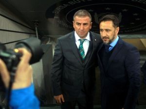 Hamzaoğlu, Fenerbahçe’nin 4 Puanını Aldı