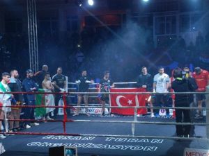 Tokat’ta 7 Türk, 7 Yabancı Kick Boksçu İle Karşılaştı