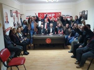 Bayraklı Mhp İlçe Teşkilatı İstifa Etti