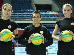 Voleybolun Devleri Avrupa’da Rövanşa Çıkıyor