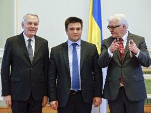 Steınmeıer: "Avrupa, Ukrayna’daki Fırtınaya Benzeyen Siyasi Durum Karşısında Endişeli"