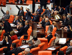 Öğrenci affı kabul edildi