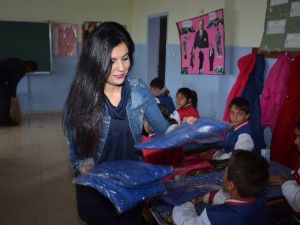 Hayırsever İş Adamından 690 Öğrenciye Kıyafet Ve Ayakkabı Yardımı