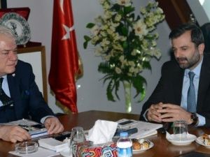 Ali Ay: "Bursaspor’un Durumu Biraz Vahim"