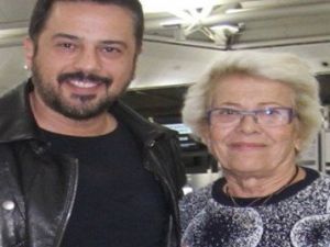 Emre Altuğ’un Anne Acısı