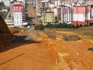 Büyükşehir Atakum’un Yol Ağını Yeniliyor
