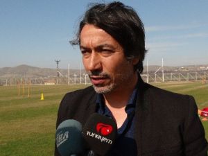 Ravcı: "Ayaklarımızın Yere Sağlam Basması Gerekiyor"
