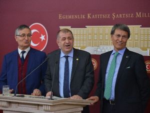 Yardımcısı Bahçeli’den Partiyi Kongreye Götürmesini İstedi