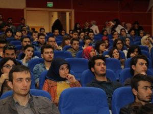 Kbü’de Öğrenciler Erasmus Ve Farabi Değişim Programları Hakkında Bilgilendirildi