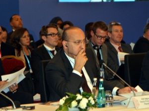 Başbakan Yardımcısı Akdoğan: “Savaşın Ve Krizin İçerisinde Unutulan Bir Şey Var, İnsan”