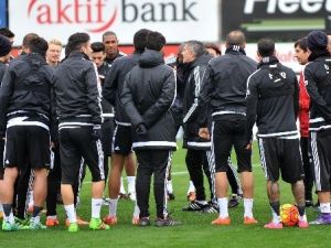 Beşiktaş, Derbi Hazırlıklarını Sürdürdü