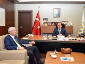 Alaçam Belediye Başkanı Uyar’dan Eyvaz’a Ziyaret