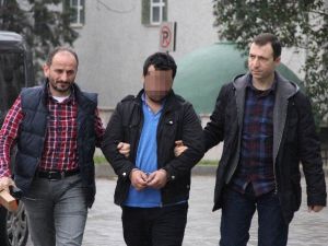 Kız Kardeşini Bıçakladığı İddia Edilen Ağabey Gözaltına Alındı