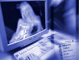 Hemşirelerden şok porno suçlaması