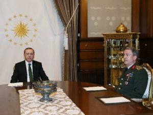 Cumhurbaşkanı Erdoğan, Genelkurmay Başkanı Orgeneral Akar’ı Kabul Etti