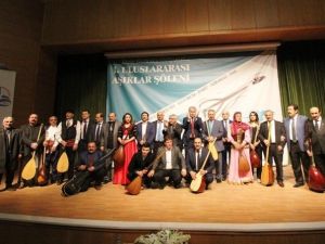 Dede Korkut Diyarında Âşıklar Şöleni