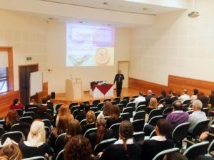 Yakın Doğu Üniversitesi Personeline Etkili İletişim Ve Empati Semineri