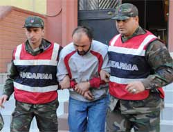 Bana güldükleri için öldürdüm