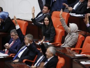 Cumhurbaşkanlığı Ve Başbakanlık Bütçeleri Kabul Edildi