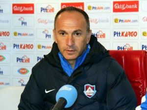 Akbayrak: “3 Dakikada 2 Gol Yedik, Sonrasında Dağıldık”