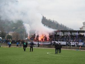 Amatör Maçı 10 Bin Kişi İzledi
