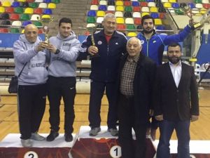 İbb Güreşçileri Şampiyon Oldu
