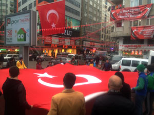 Rizespor Taraftar Grupları Teröre Lanet Yürüyüşü Düzenledi