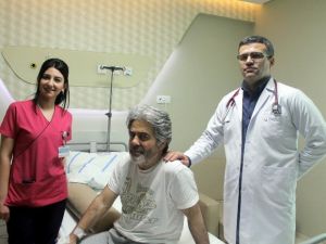 Havuzda Kalp Krizi Geçirdi, Hastanede Yaşama Döndü