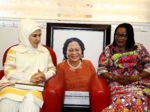 Emine Erdoğan’dan Akra’da İşitme Engelli Çocuklara Ziyaret