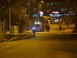 Üniversite Yakınındaki Şüpheli Valiz Polisi Alarma Geçirdi